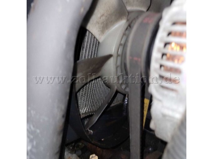 Lüfterflügel und Kühler