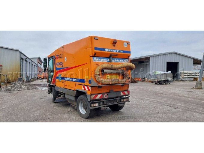 Ansicht hinten links