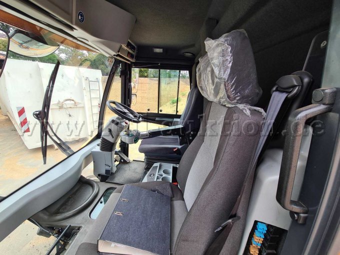 1 Kompaktkehrmaschine Johnston, Typ C 401 Hochdruckreiniger – foto 14 – kavel bij Zoll-Auktion, Remscheid