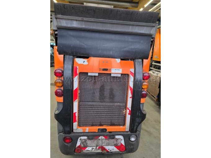 Kompaktkehrmaschine Schmidt Swingo Compact 200, Heckansicht