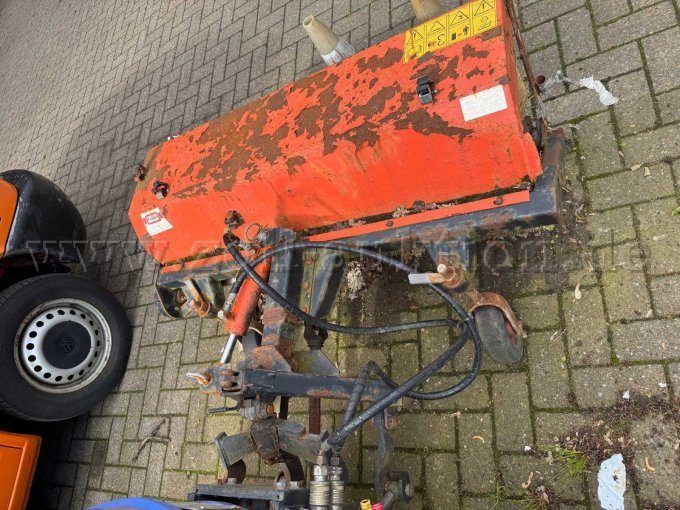Frontkehrmaschine