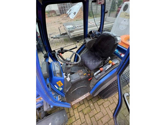 Schlepper innen