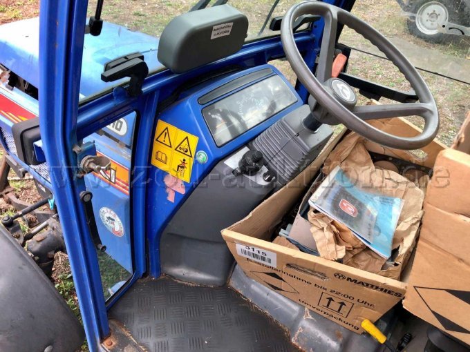 1 Kompaktschlepper Iseki 4330, Motorschaden - nicht fahrbereit – foto 7 – kavel bij Zoll-Auktion, Gifhorn