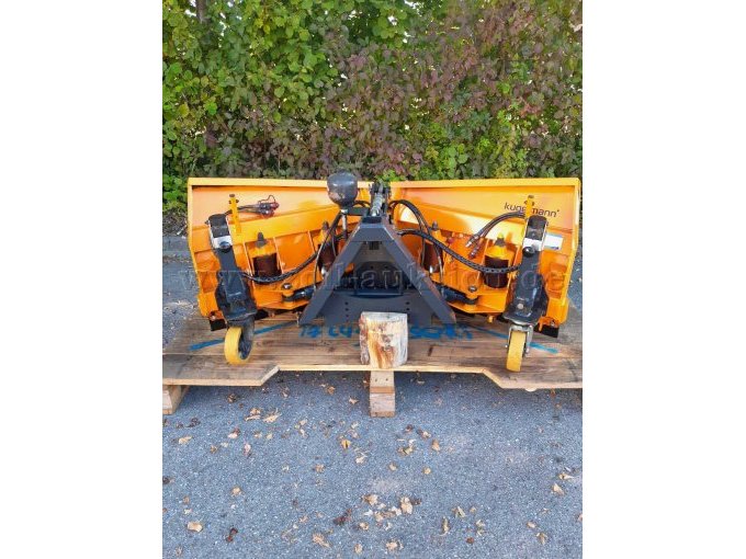 1 Kompaktschlepper Iseki TG6490 AGL mit Streuer und Schneeschild – foto 10 – kavel bij Zoll-Auktion, Rott a. Inn