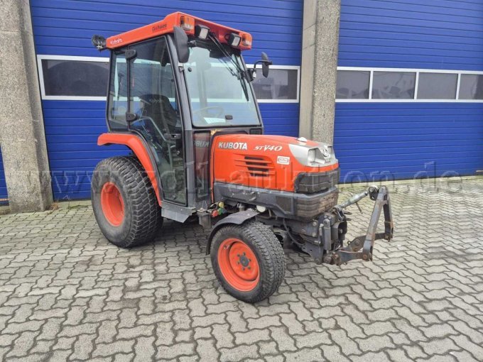 Kompaktschlepper Kubota STV40 Front Rechts