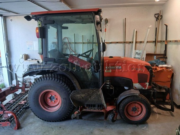 Kubota Ansicht Seite rechts