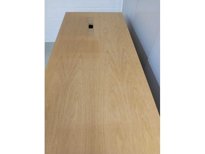 Lichtunterschiede Unterschrank