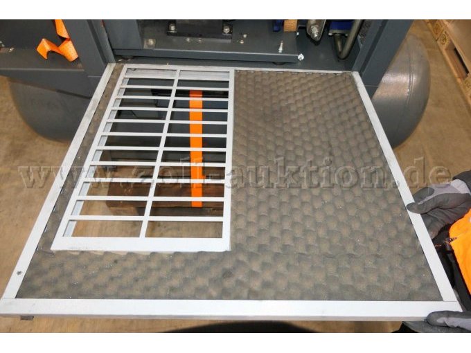 Detailaufnahme der großen Klappe der Rückseite