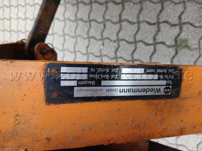 Typenschild Salzstreuer