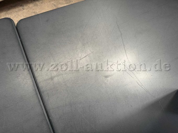 Kratzer Tellerfüße 4