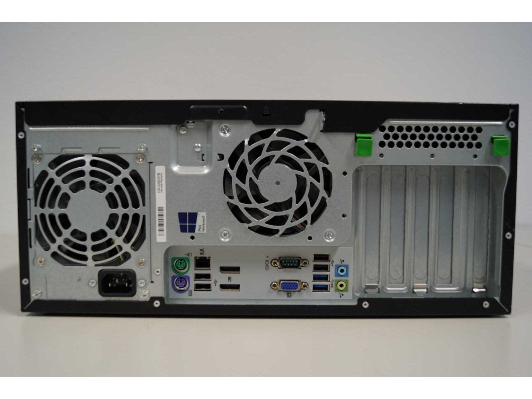 Rückansicht mit Anschlüssen