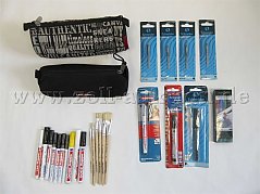 Eastpak, Converse Federmäppchen, versch. Stifte, Borstpinsel, gesamt