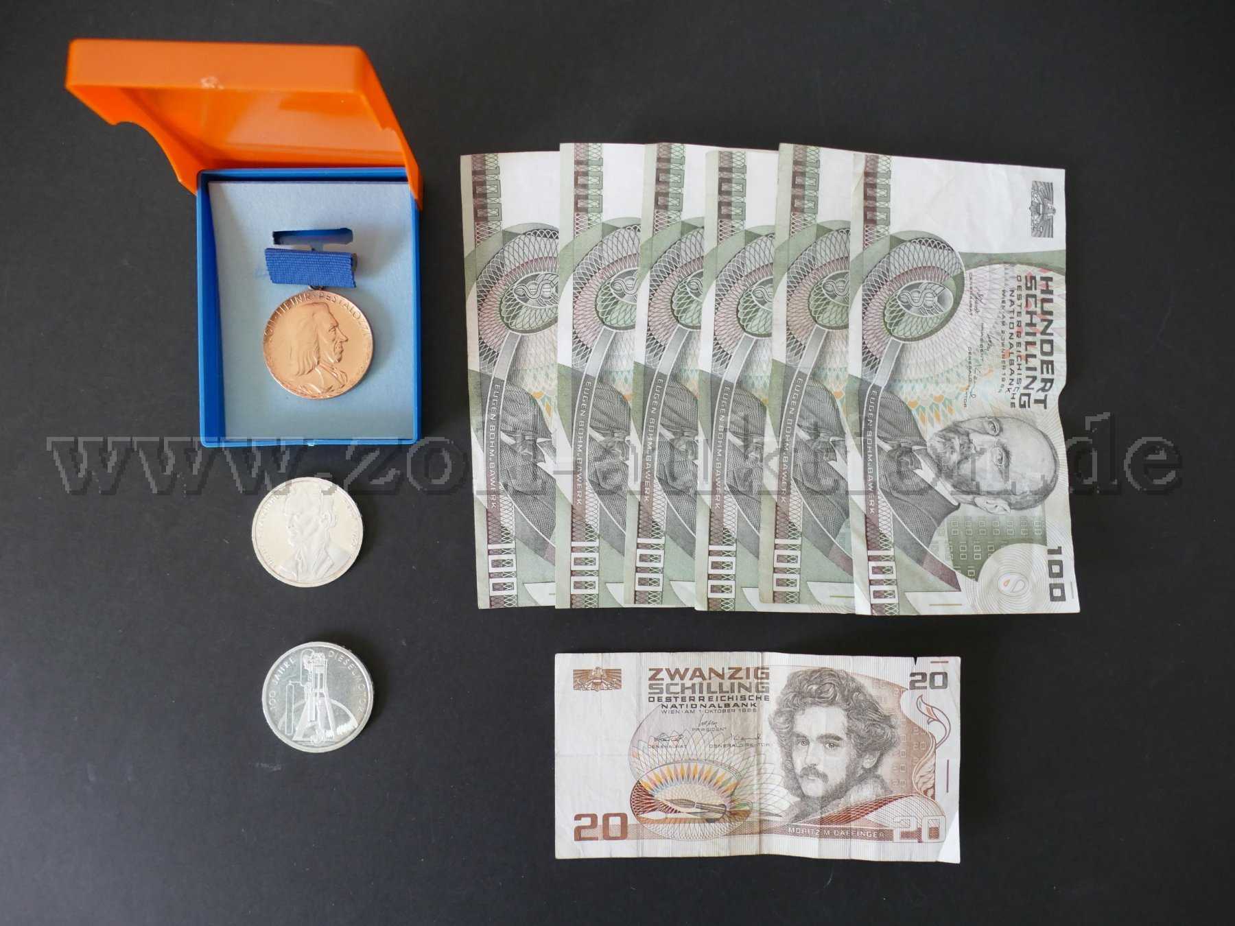 1 Konvolut: 7 Scheine österreichische Schilling, 2 Sammlermünzen DM, 1 Orden DDR