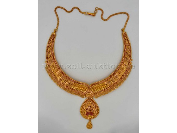 Halskette 2, Gesamtansicht