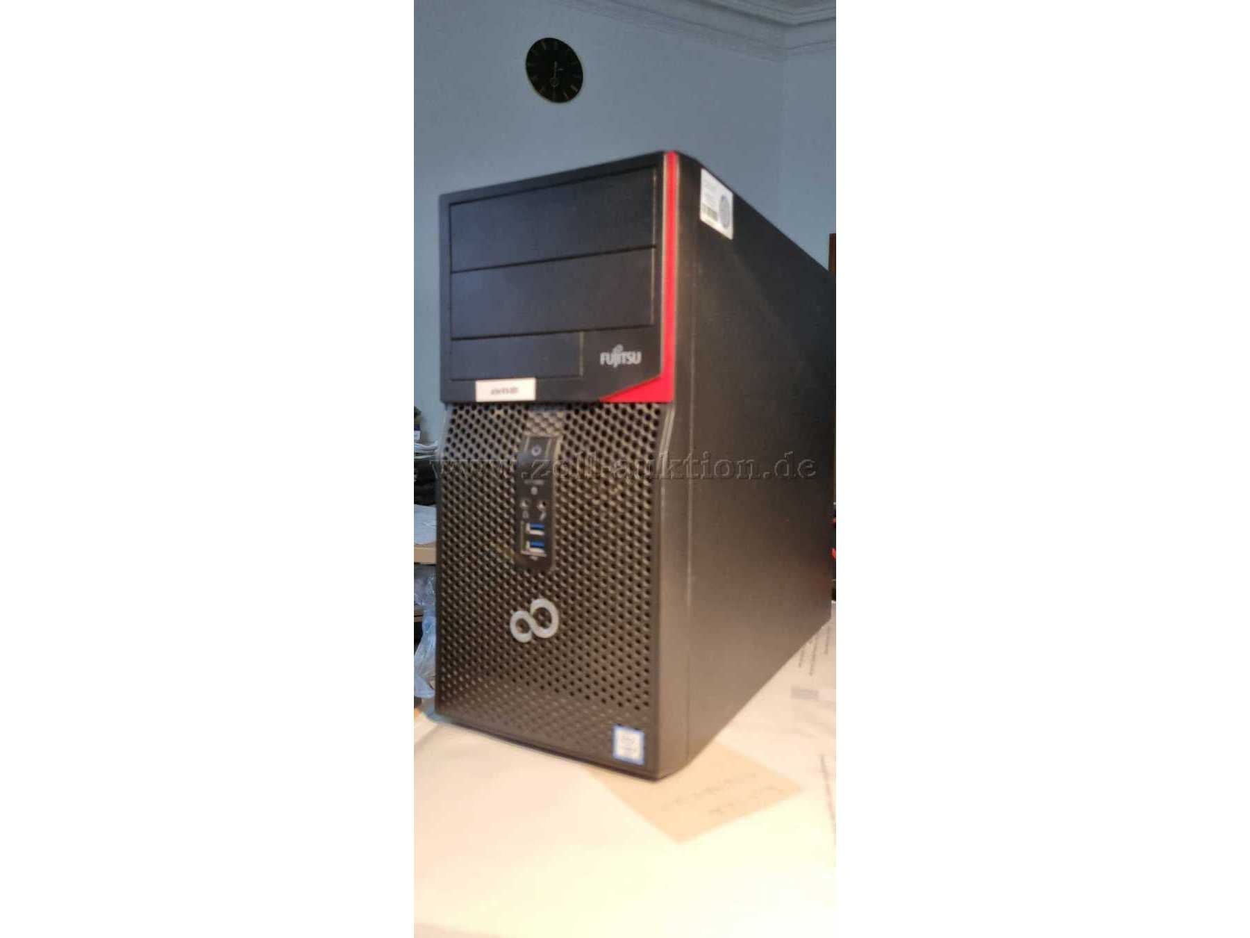 esprimo_P556_e-90plus (1)