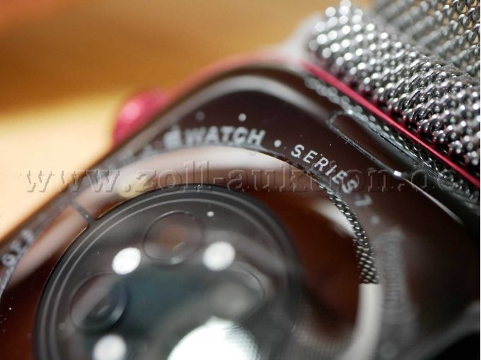 Rückseite mit Typenbezeichnung