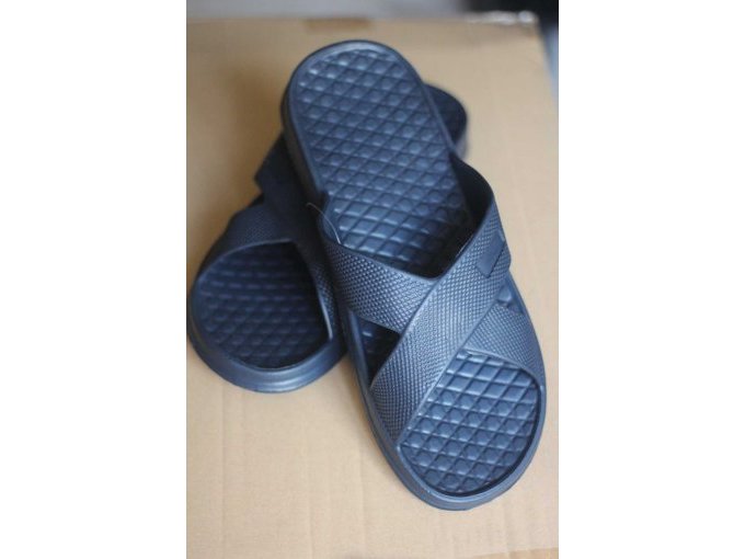 1 partij badslippers in nieuwstaat (2900 paar in verschillende maten) – foto 5 – kavel bij Zoll-Auktion, Suhl
