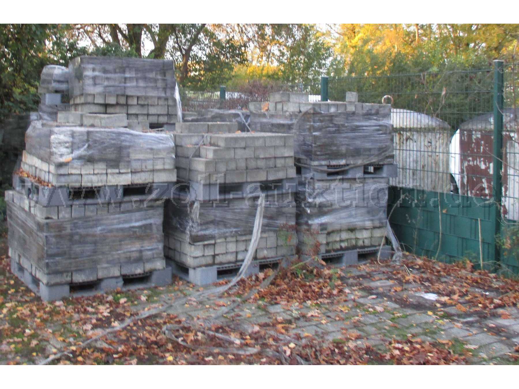 Gesamtansicht mit Zugang