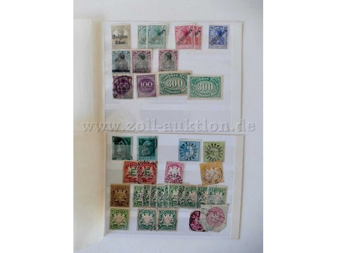2 Einsteckkarten mit unterschiedlichen Briefmarken