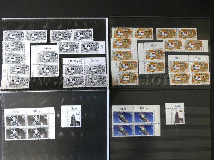 2 Einsteckkarten mit Briefmarken, Sonderpostwertzeichen