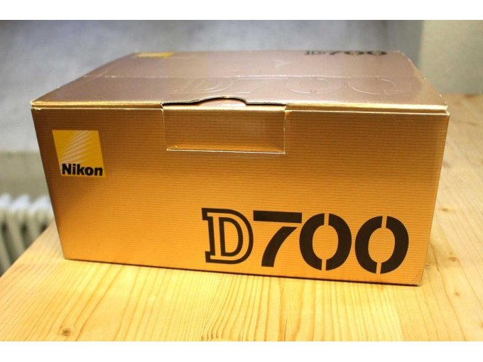 Kamera Nikon D700 OVP-Karton