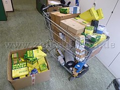 Filter Verpackungen Einkaufswagen ( zugehöriger Kartoon)