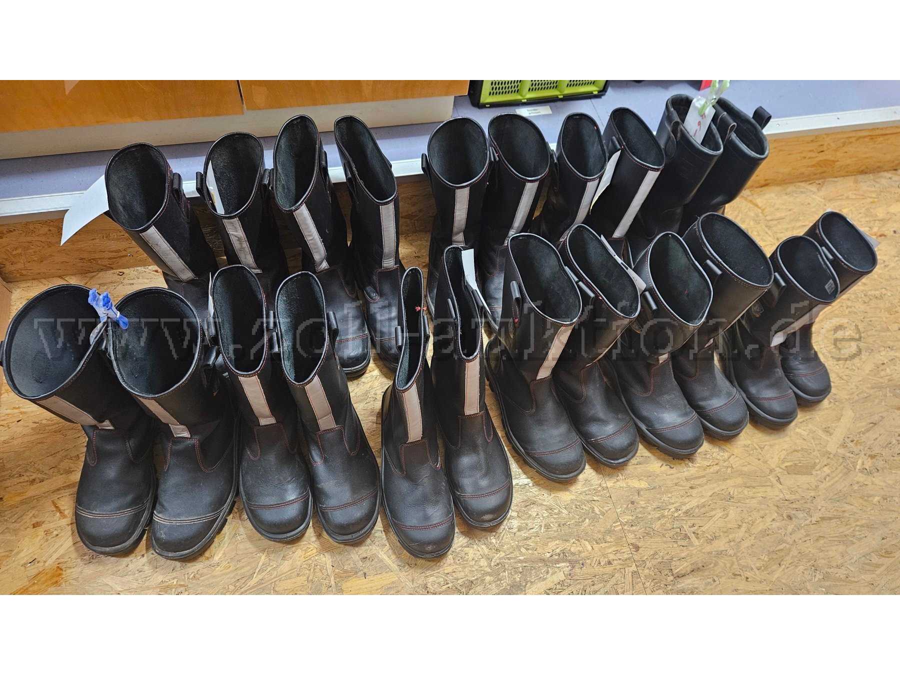 Schaftstiefel gebraucht