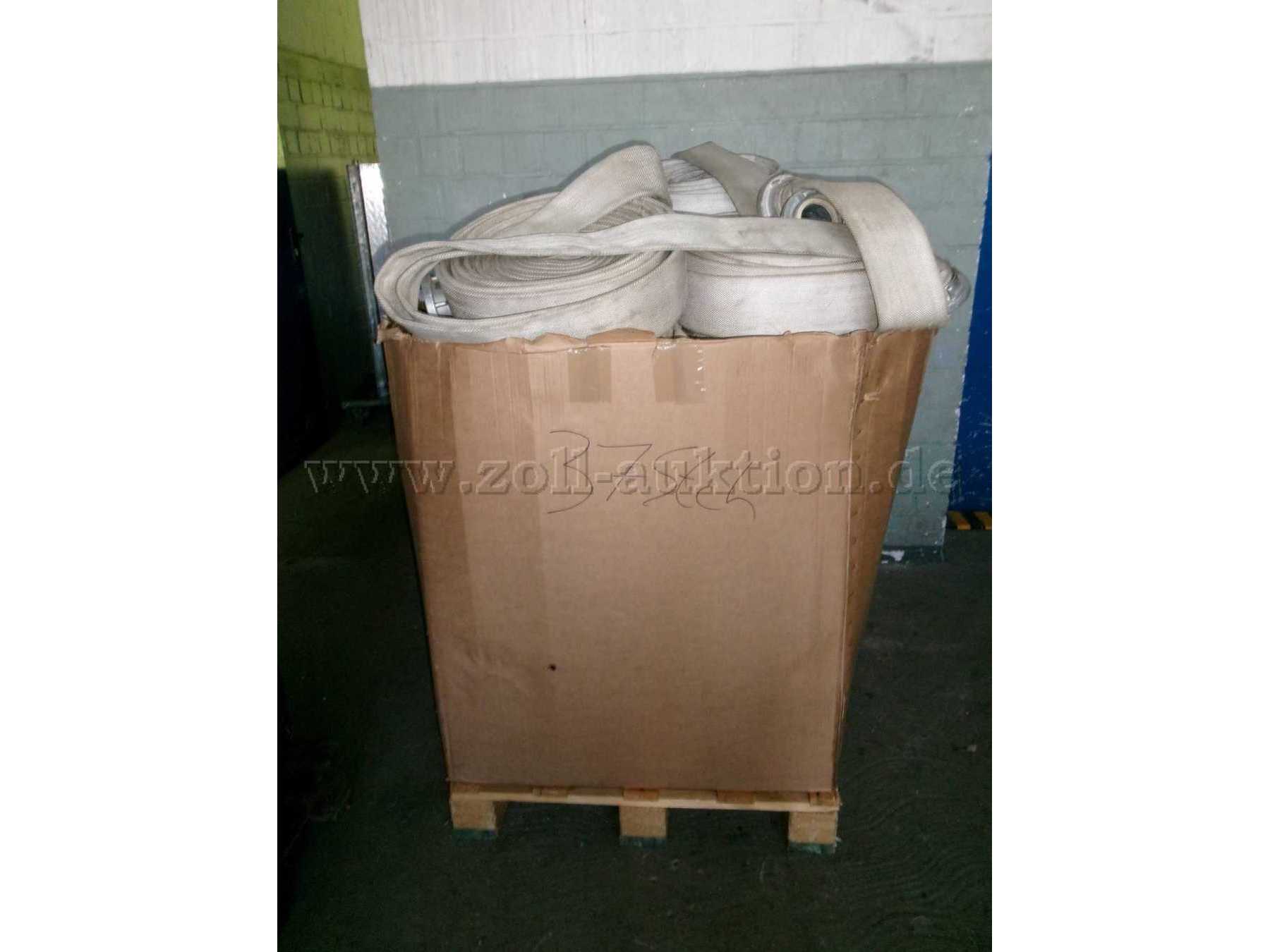 Karton 37 Schläuche