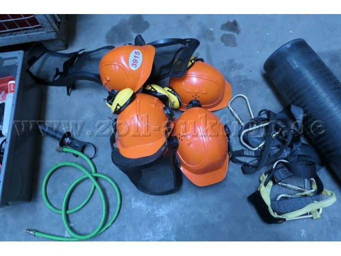 Kunststoffhelme, Hanepod, Gullydichtkissen