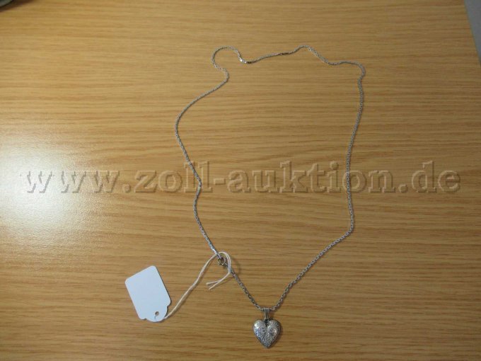 Halskette Silber mit Herzanhänger 1