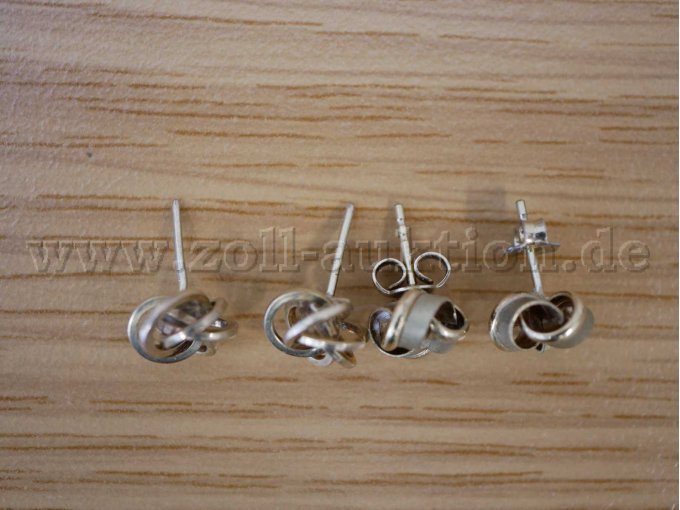 Zwei Paar Ohrstecker 333/-