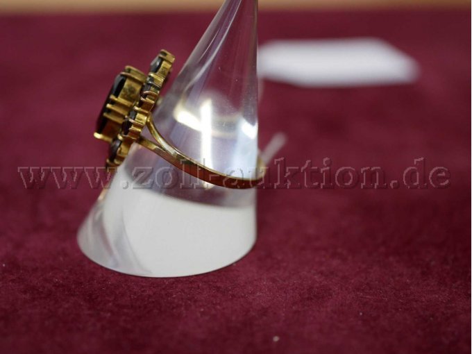 Ring Seitenansicht links