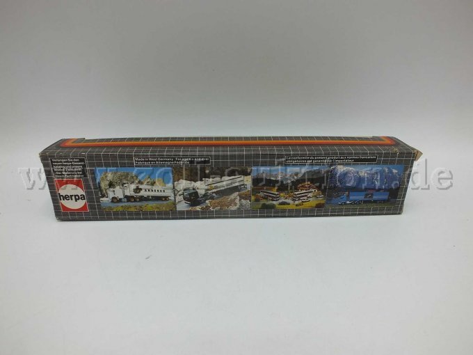 POS 3: Rückseite  Iveco Turbo Tech Pritschenlastzug Kühne