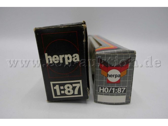 Detailansicht Modell 2+3 von links