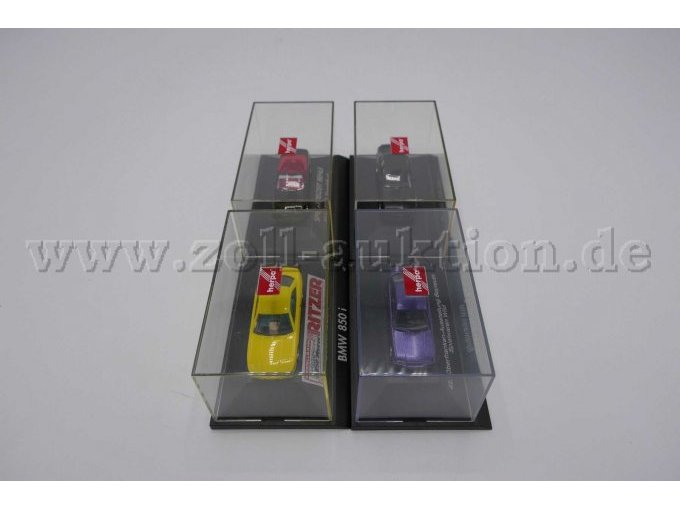 Detailaufnahme aller Modelle von oben