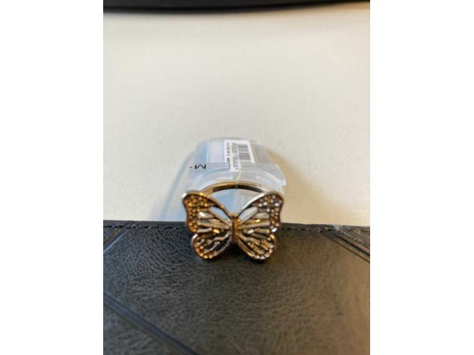goldfarbener Ring mit Schmetterlingsmotiv