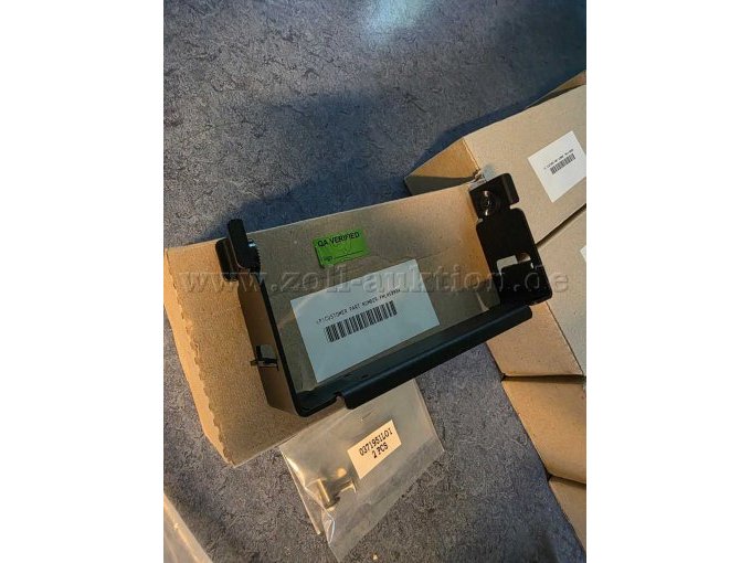 1 set Motorola PMLN5093A montagebeugels en GLN7324AR – foto 3 – kavel bij Zoll-Auktion, Hamburg