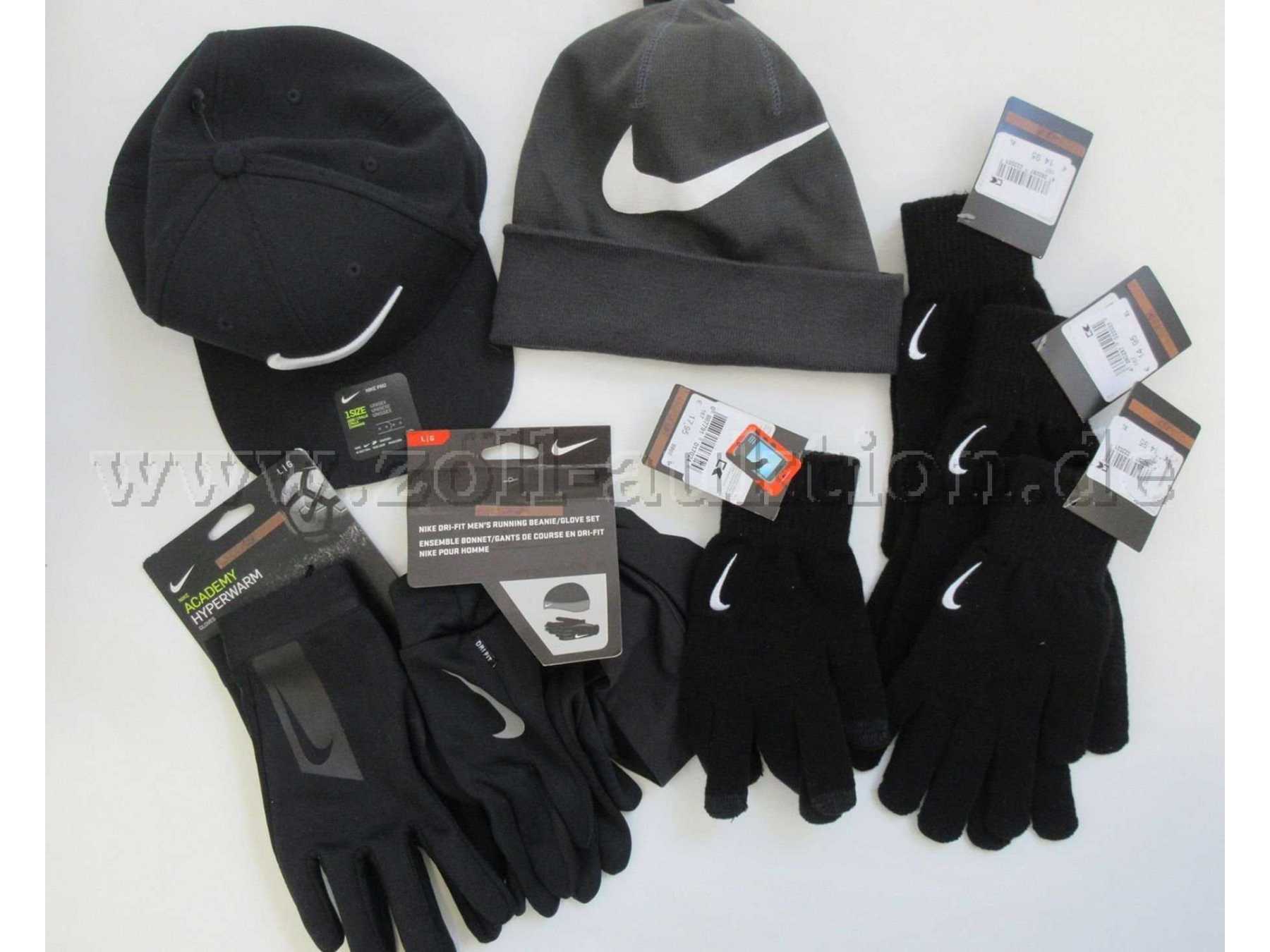 Konvolut Nike Mütze, Handschuhe, Cap
