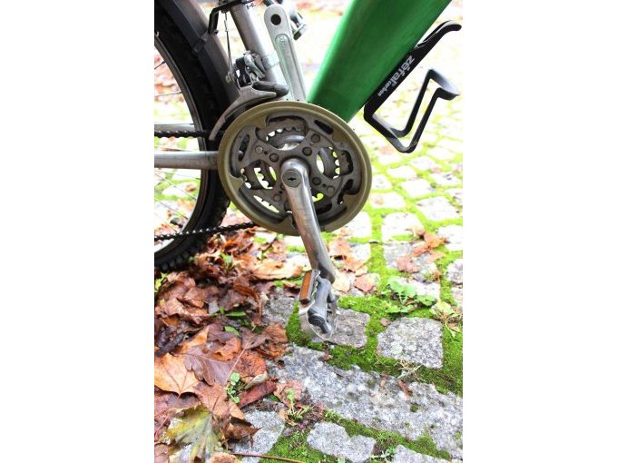 Fahrrad Pinifarina- Kurbel, Flaschenhalter