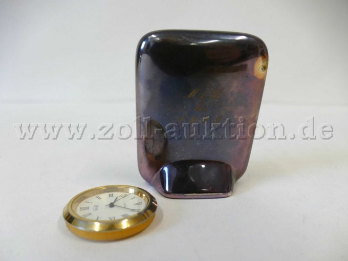 Ansicht Uhr mit Gehäuserückseite