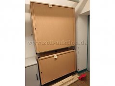 Querrollladenschrank 1x groß und 1x klein geschlossen