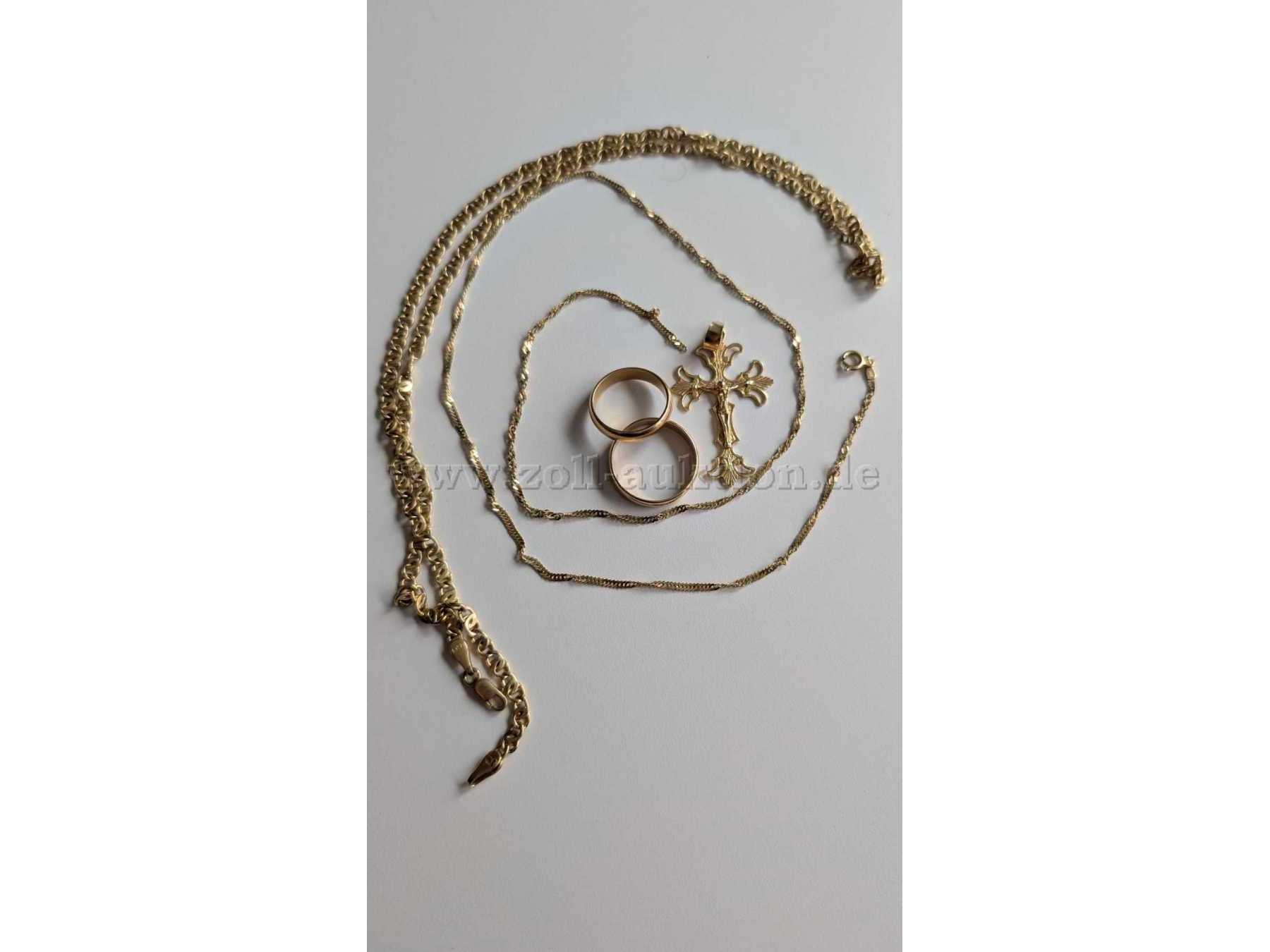 Gesamter Goldschmuck