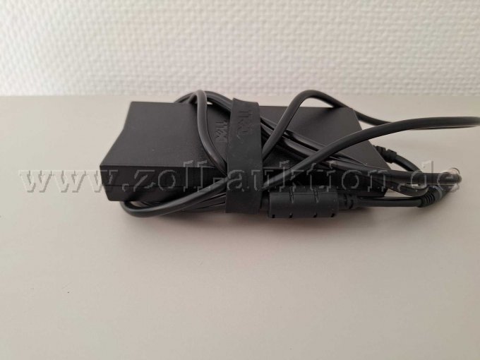 AC/DC Adapter von Dell
Model: DA130PE1-00