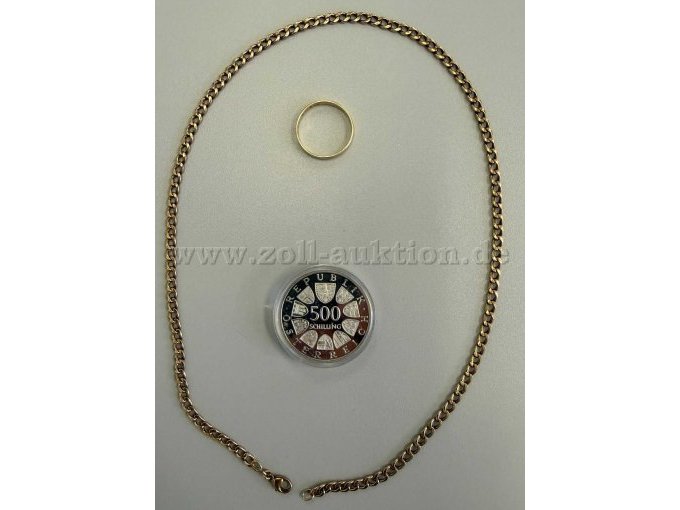 1 Konvolut aus 1 Goldkette 333'er, 1 Goldring in 585'er Gold und 1 Silbermünze 925 – kavel bij Zoll-Auktion, Hannover