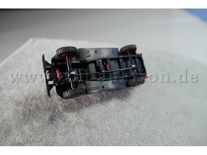 Busch Dodge Power Wagon Fire Department Ansicht von unten