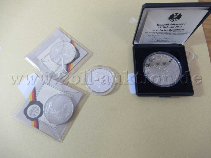 Konvolut vier Münzen Konvolut vier Münzen