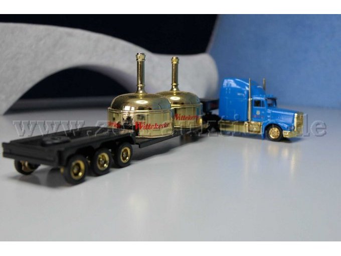 Highspeed Sattelzug mit Sudkessel Wittekerke Ansicht von hinten