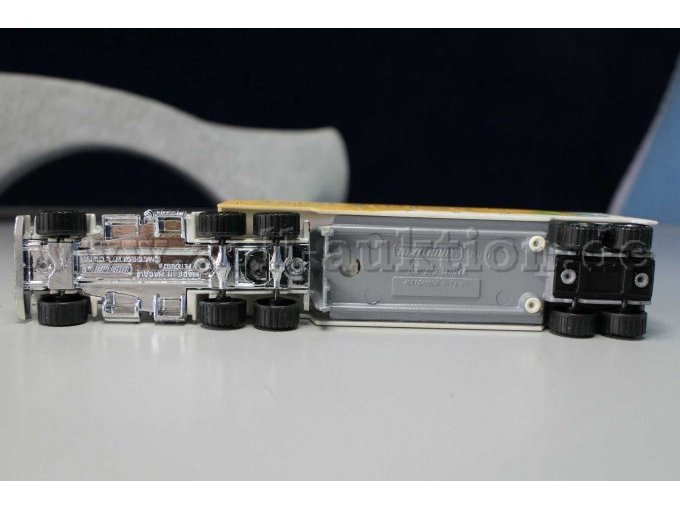 Matchbox Kenworth Convoy Ansett Wridgways Ansicht von unten