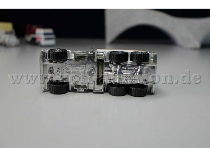 Matchbox Tanklastwagen Shell Ansicht von unten