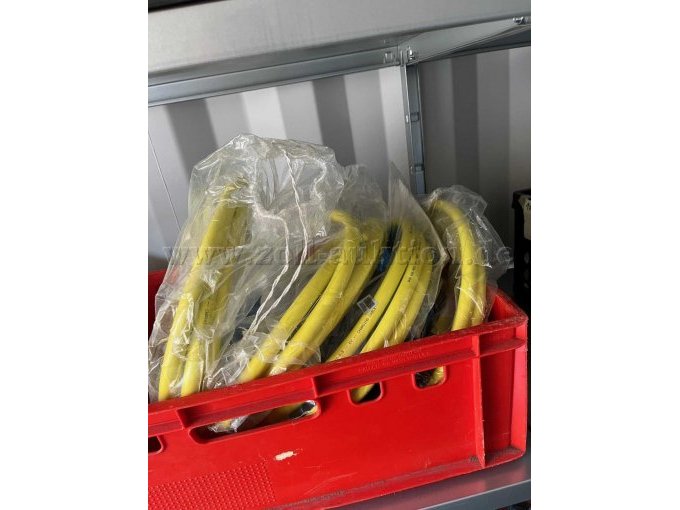 4 Kabel
